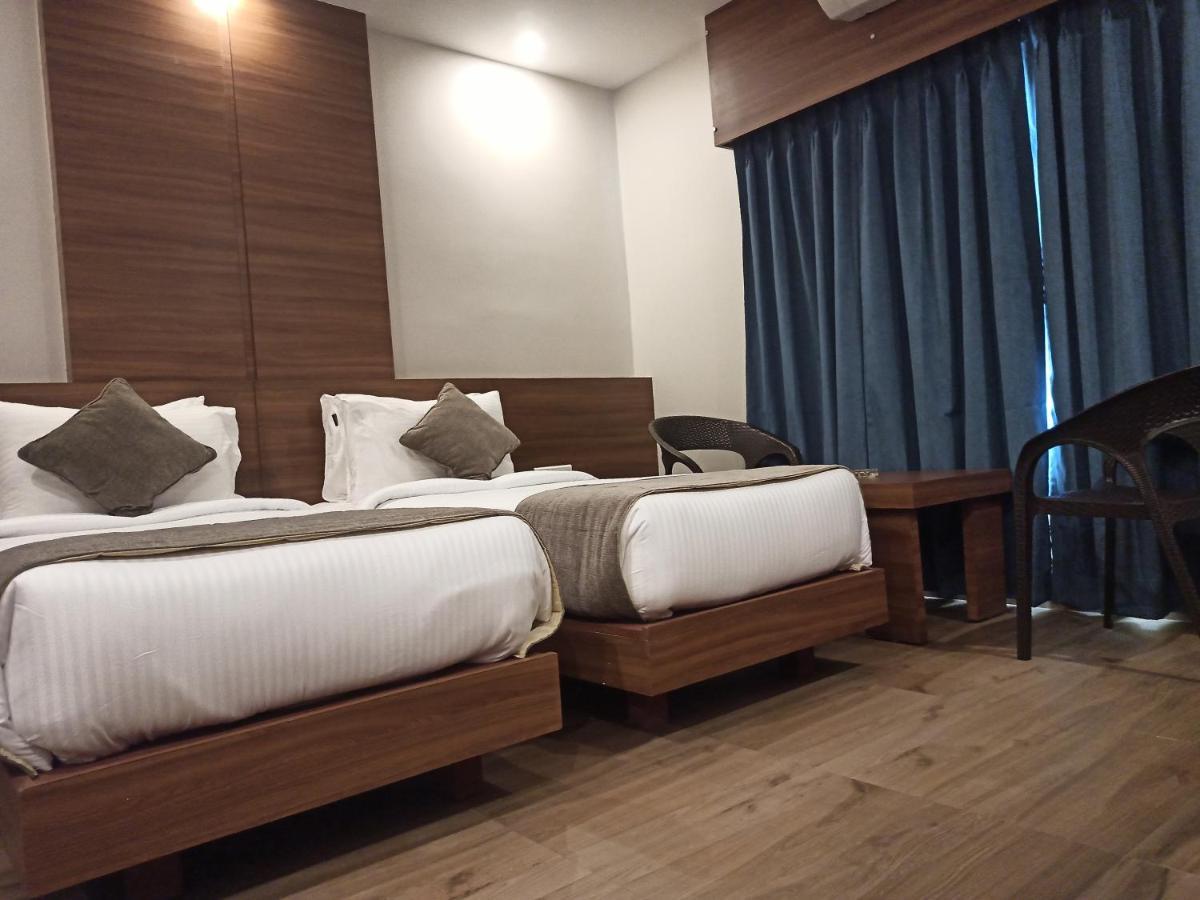 Hotel Tree Fern Dibrugarh Luaran gambar