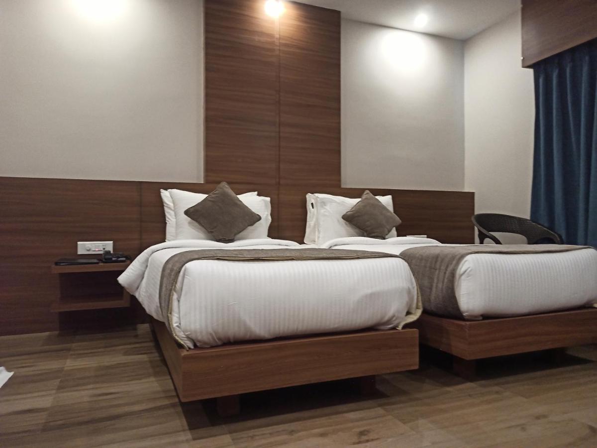 Hotel Tree Fern Dibrugarh Luaran gambar